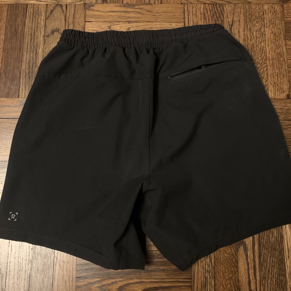 Lululemon linerless pace breaker shorts